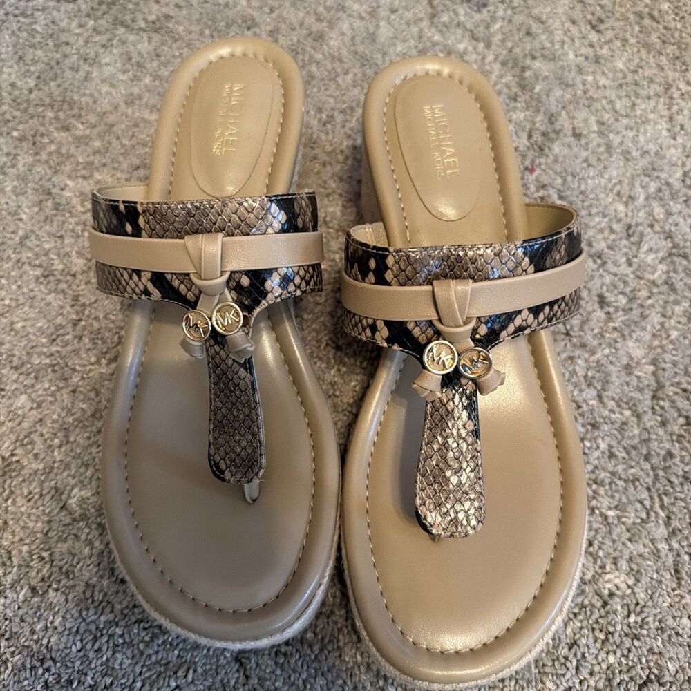 Y2K Hobo MK Zoe Rattan Wedge Sandal Faux Python Leather Women Sz 7.5 M Camel